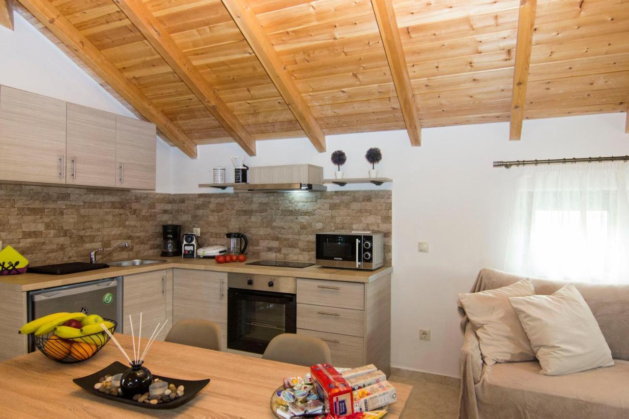 Selinitsa Stone Studio - Mani Seaview Retreat Agios Nikolaos  Extérieur photo