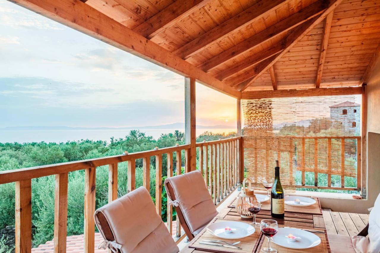 Selinitsa Stone Studio - Mani Seaview Retreat Agios Nikolaos  Extérieur photo